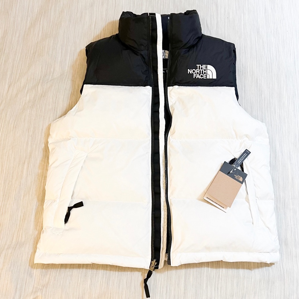 The North Face 1996 Nuptse Vest White🔥🔥🔥🔥🔥 - Picture 7 of 16